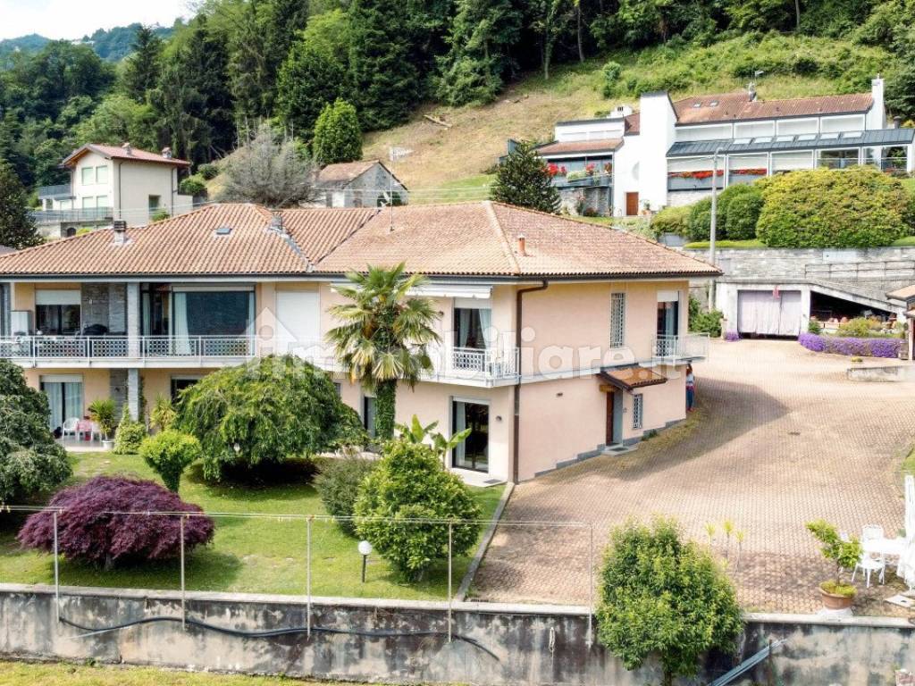 villa vendita pella esterno drone