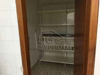 LOCALE COMMERCIALE ZONA  ALECCIA  - 12