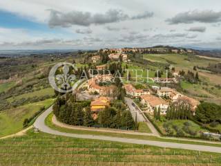 Bellissima villa con piscina nel cuore del Chianti