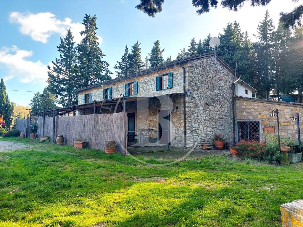 Farmhouse with restaurant - San Casciano