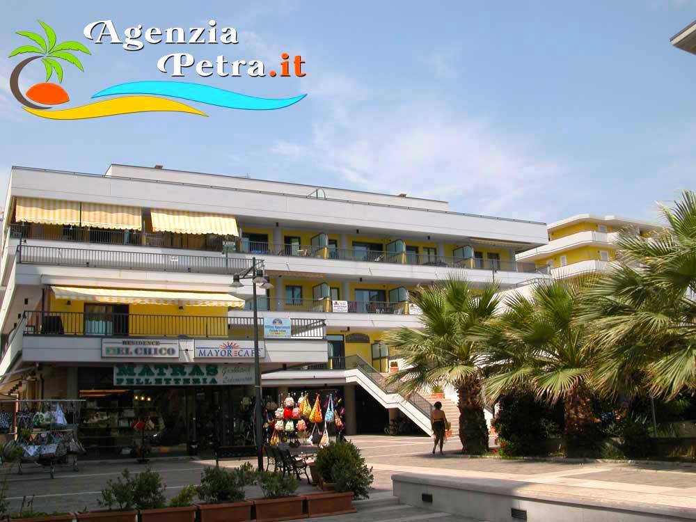Appartamento lungomare guglielmo marconi 44, lungomare marconi, alba adriatica