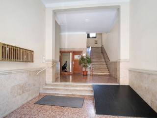 ingresso palazzo