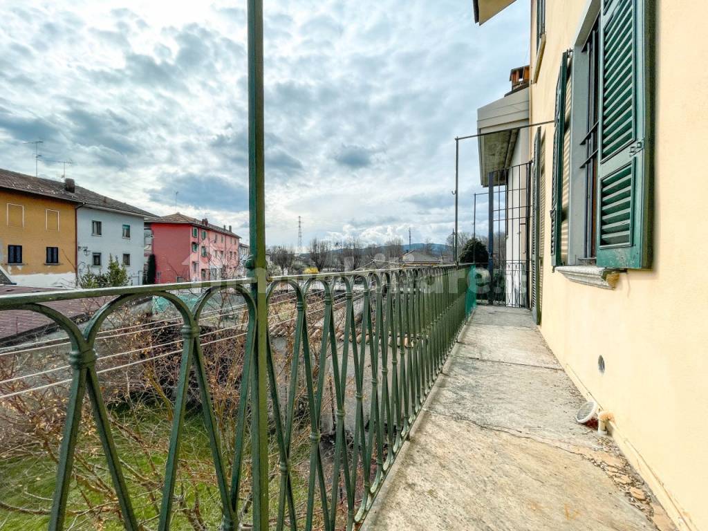 casa vendita briga balcone2