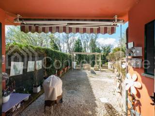 VILLA CON GIARDINO DI 500 MQ COMPLETAMENTE RISTRUT