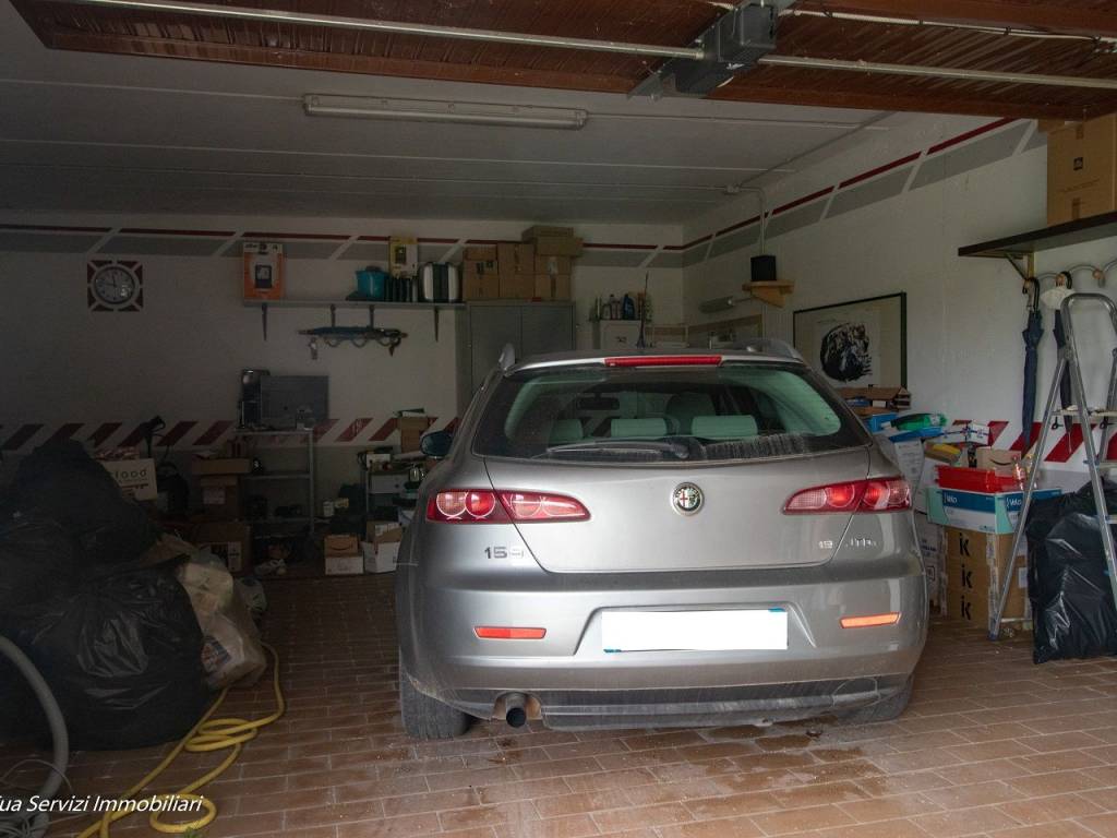 garage