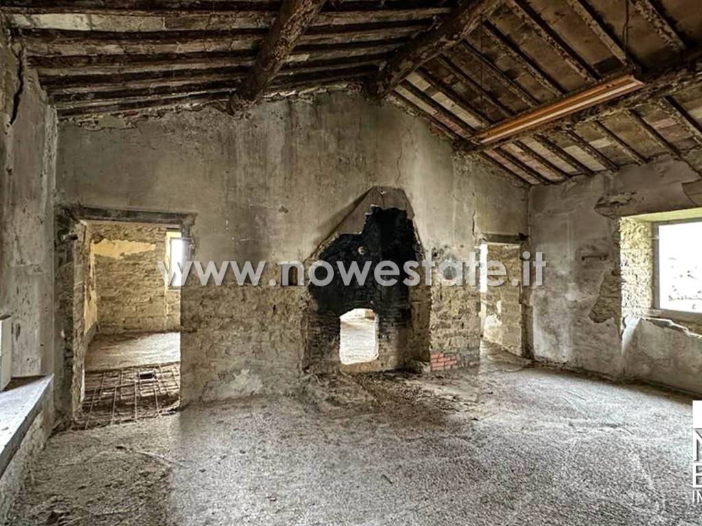 interno casa da ristrutturare