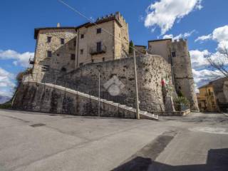 Rocca di Calcariola