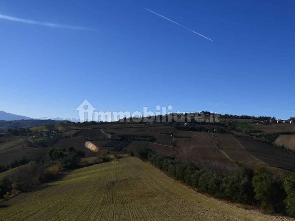 Country house with Mountains view