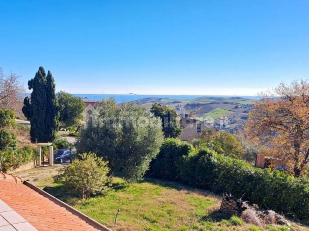 villa con vista mare