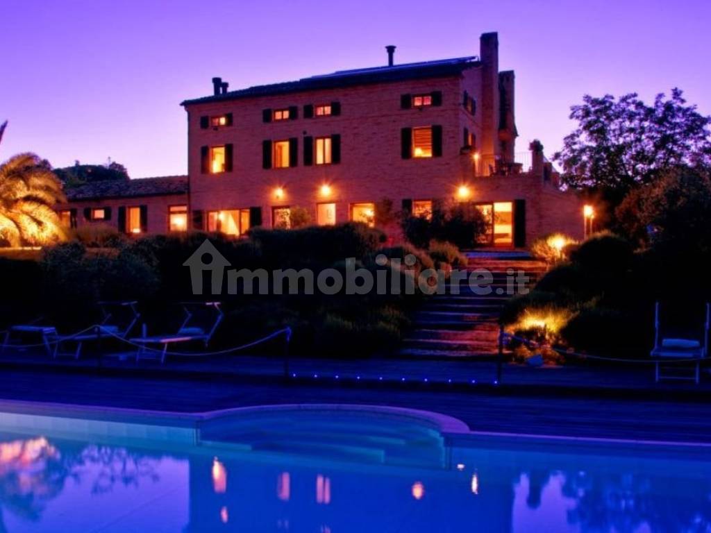 farmhouse in le marche