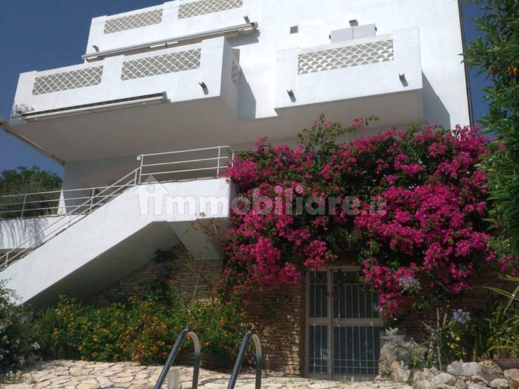 Villa by the beach in Pedaso