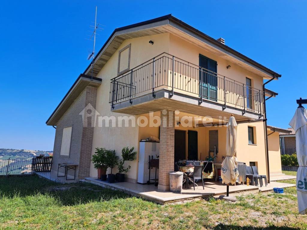 villa con vista mare