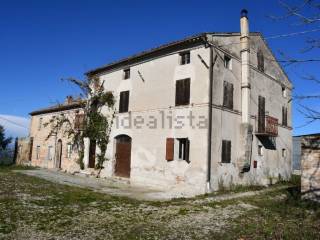 Country house with Mountains view