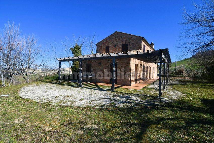 Country house with Mountains view