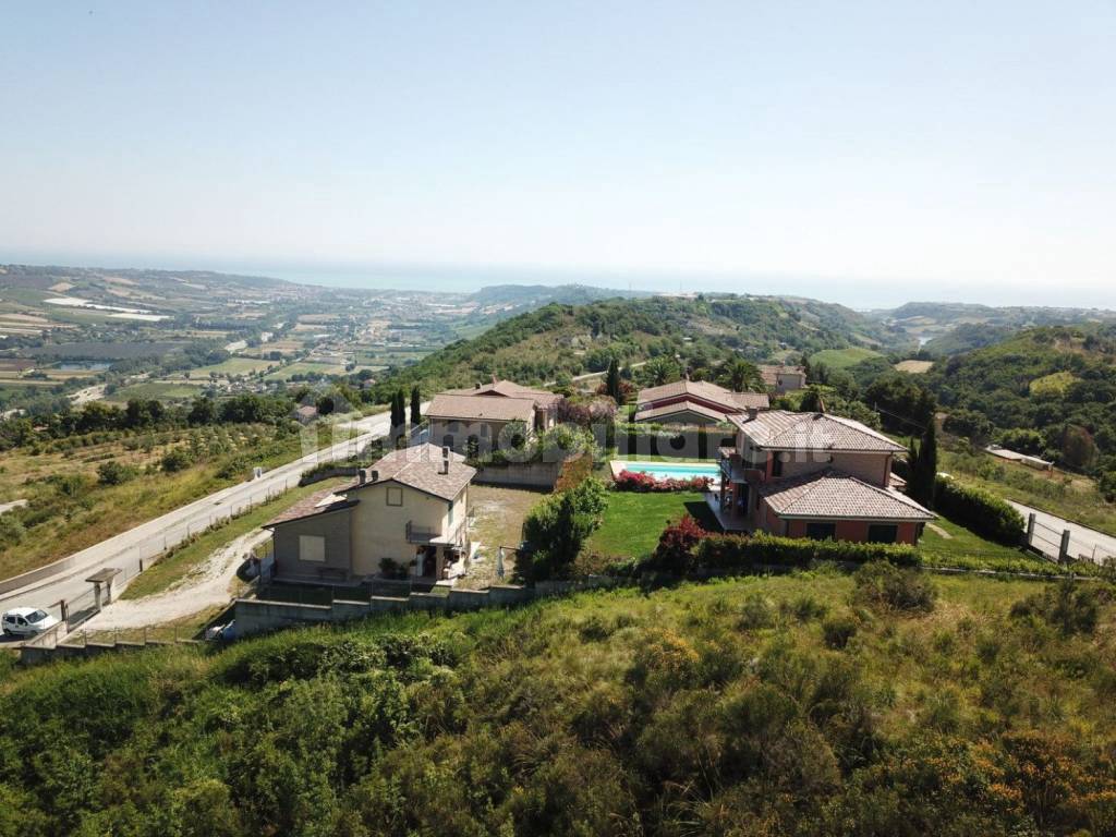 villa con vista mare