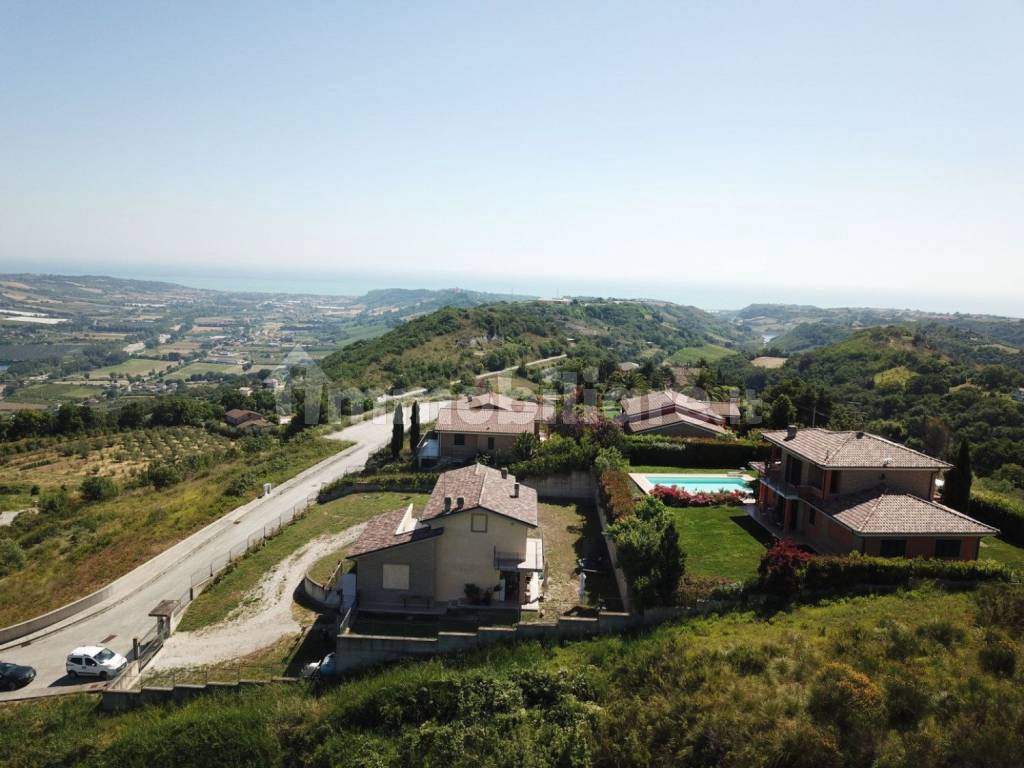 villa con vista mare