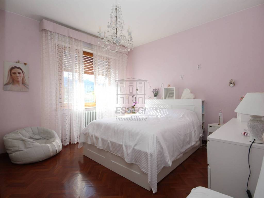 Villa singola a 7 Km da Lucca in zona tranquilla (
