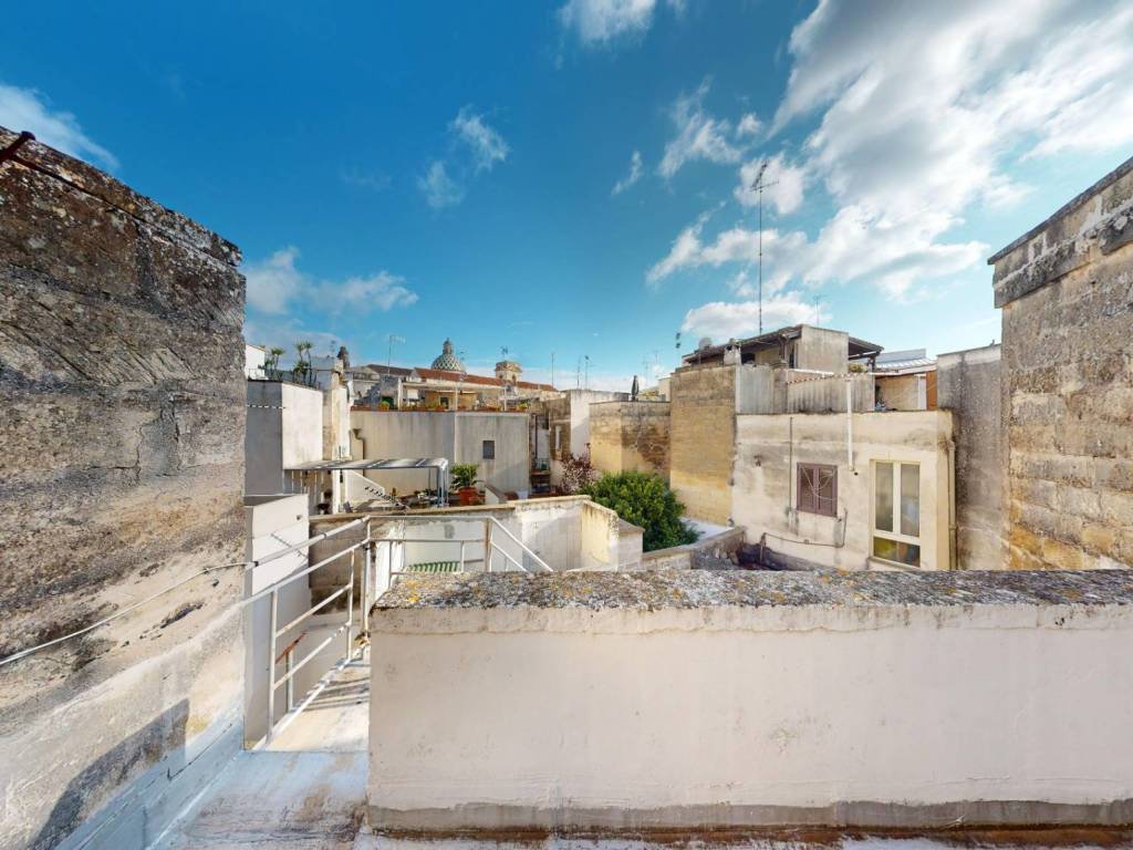 Vendita Appartamento Lecce. Trilocale in via Quinto Ennio 27. Da