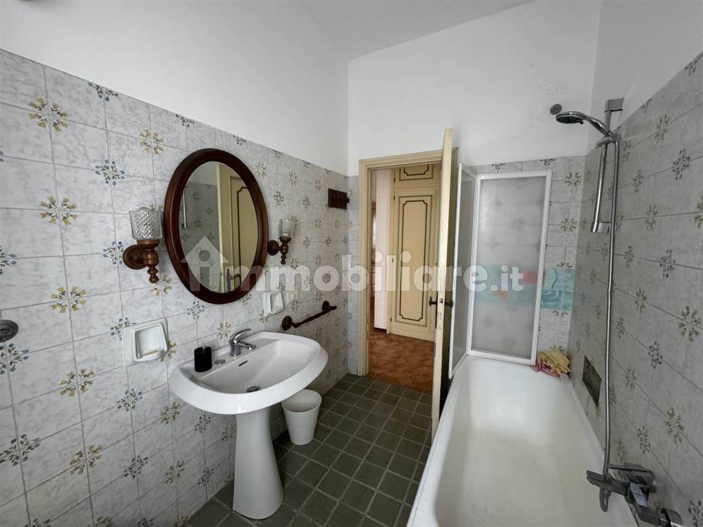 Bagno 1 finestrato