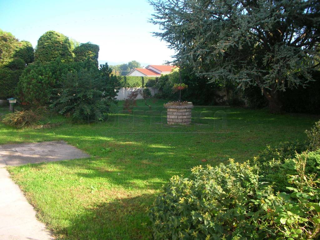 Scorcio giardino2.JPG