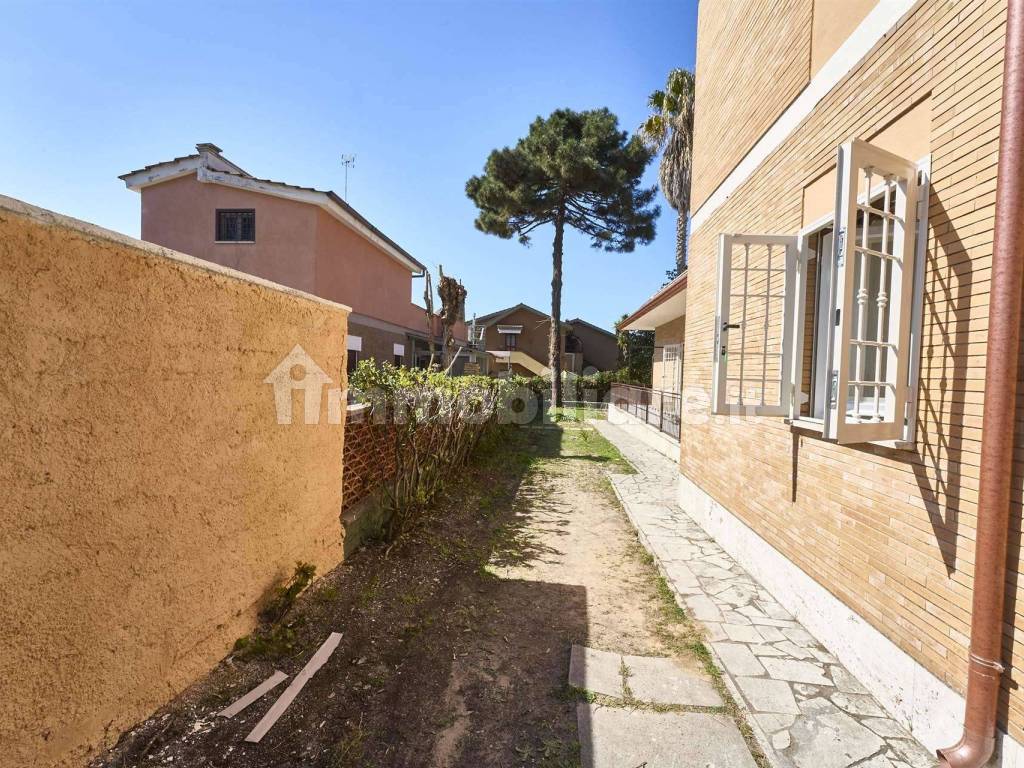 anzio villa unifamiliare mare