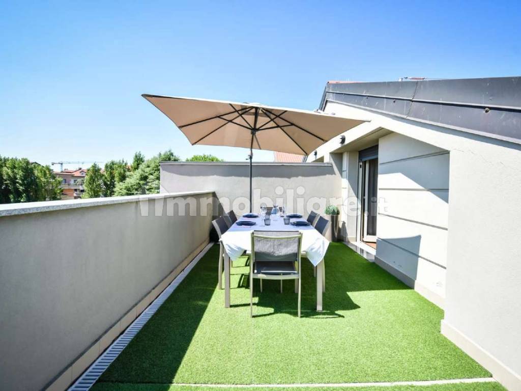 vendita_trilocale_attico_duplex_terrazzi_arese_via