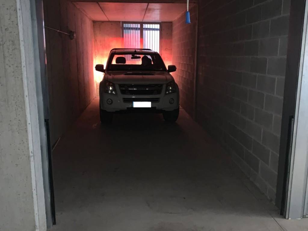 Garage - box via guglielmo marconi, cesate