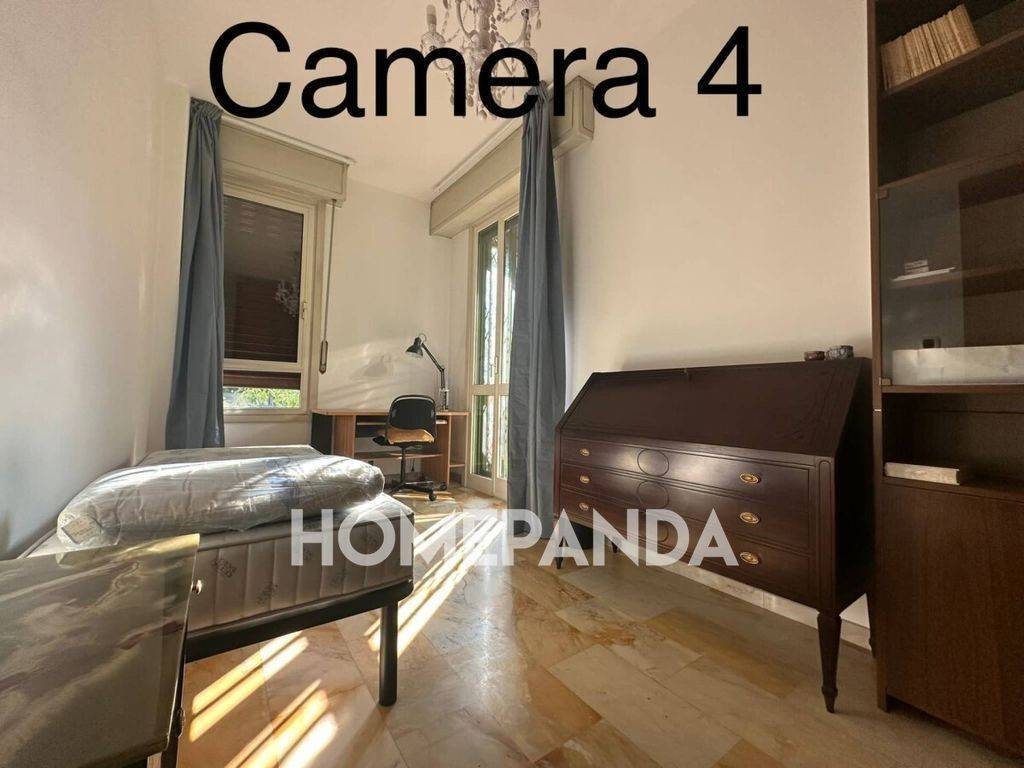 Camera 4