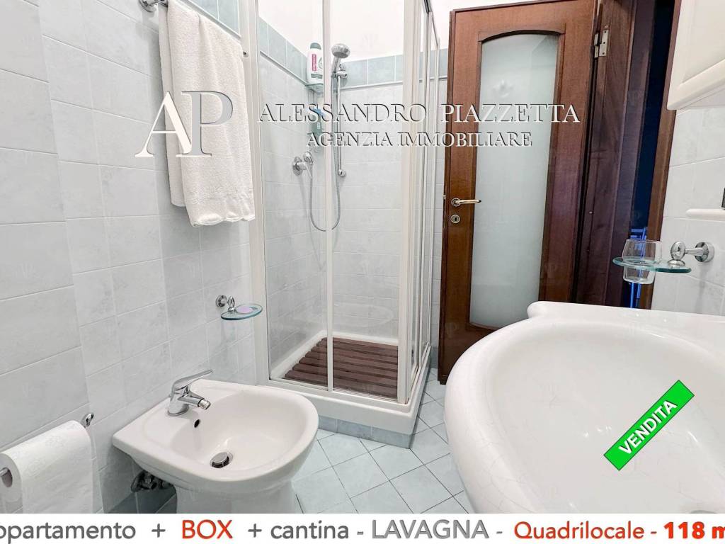 Bagno con doccia