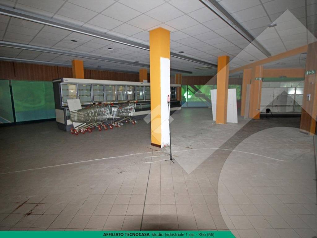 Interno Negozio Pregnana