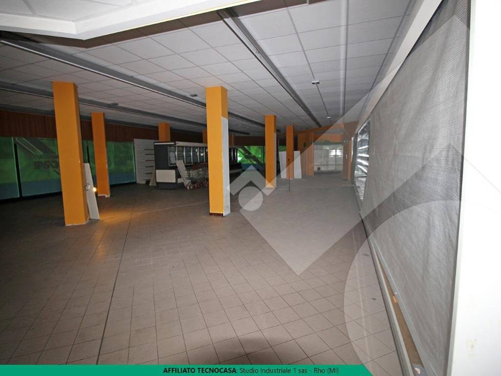 Interno Negozio Pregnana