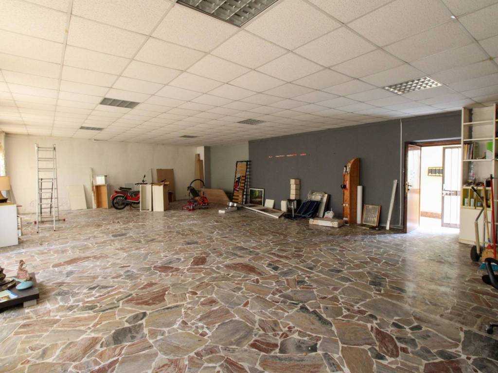 Interno non residenziale