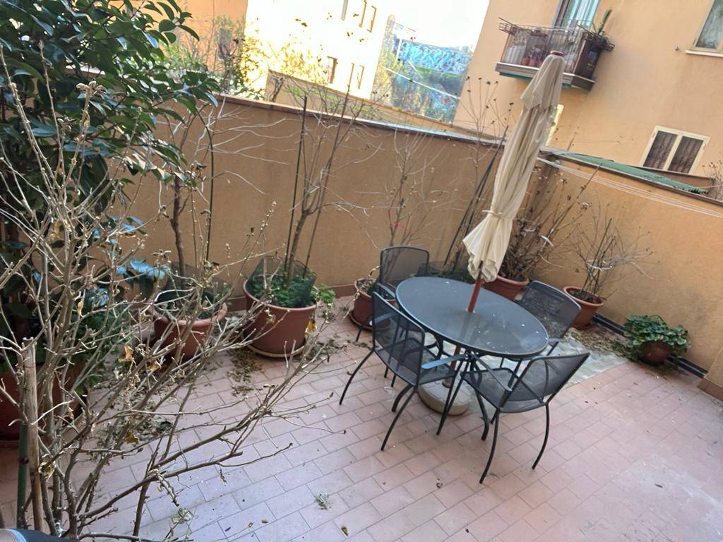 Stanza singola via gaspare nadi 6, bologna