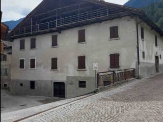 Foto - Vendita casa, giardino, Borgo Lares, Dolomiti Trentine