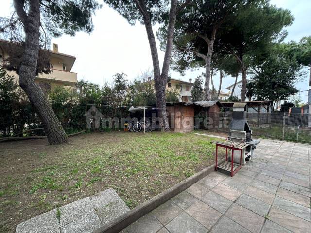 vendita-ravenna-villetta-giardino-mare