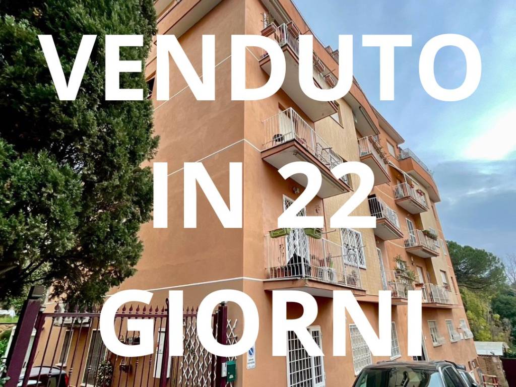 Vendita Appartamento Roma. Bilocale in via Decimo Laberio. Ottimo stato
