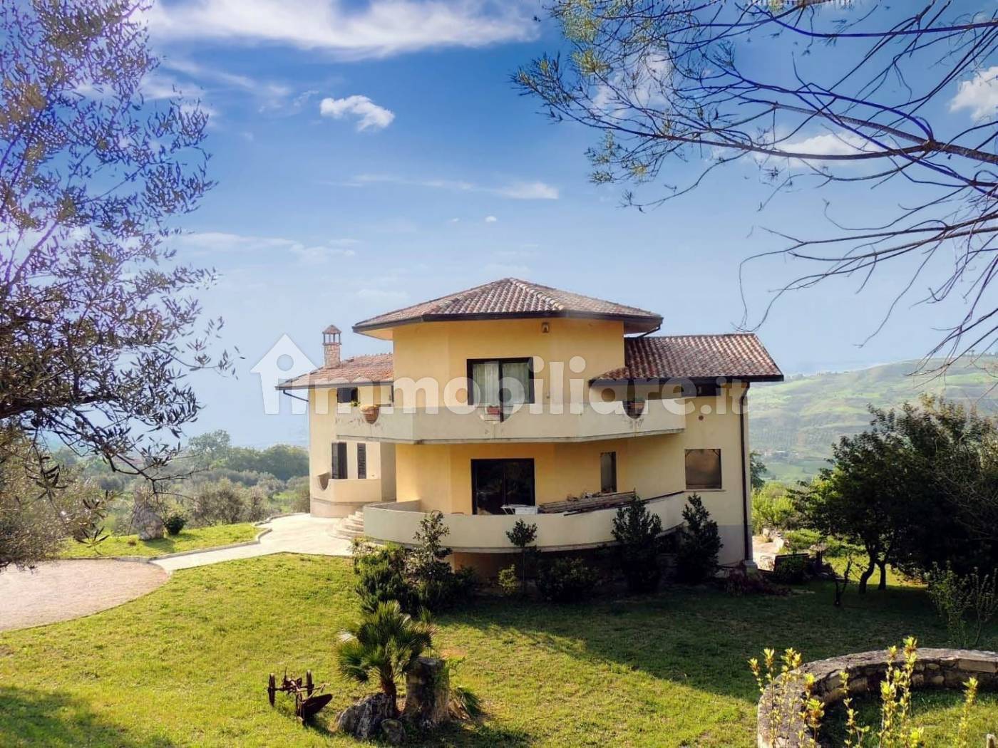 Villa in vendita a San Valentino in Abruzzo Citeriore