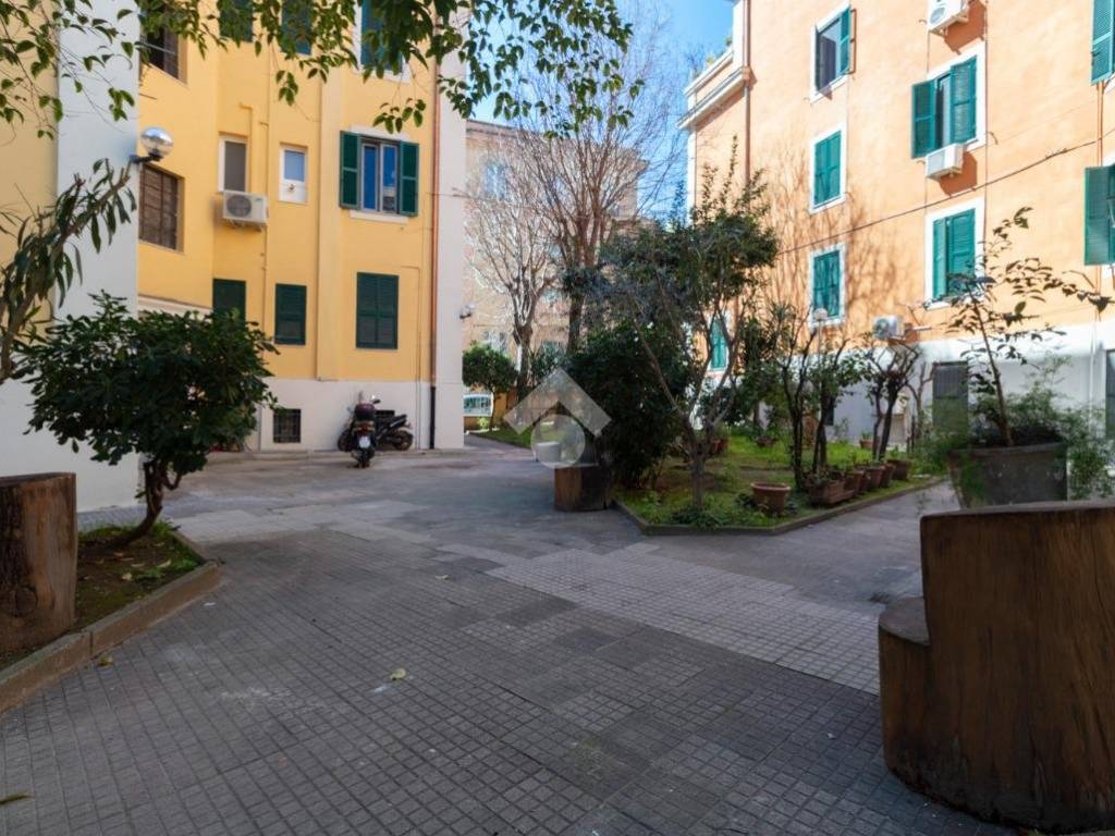 cortile condominiale