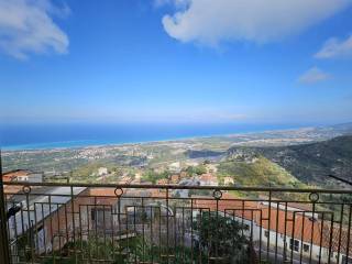 Foto - Vendita Trilocale, da ristrutturare, San Marco d'Alunzio, Costa Tirrenica Messinese