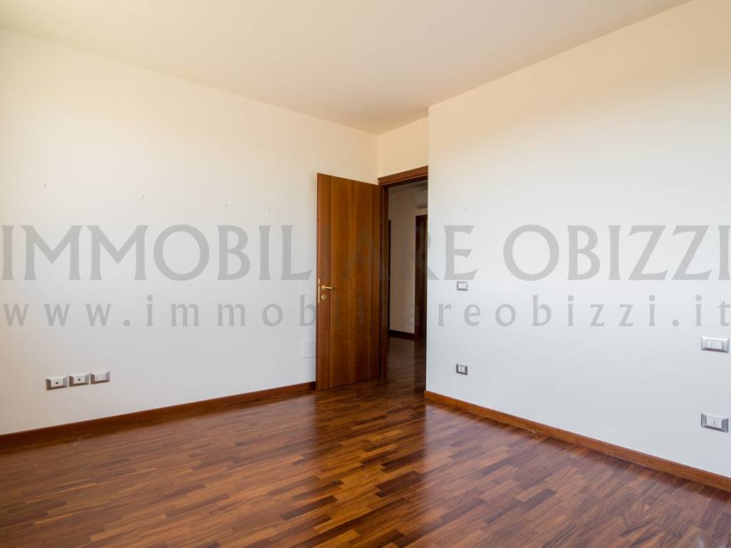 immobiliare obizzi 18