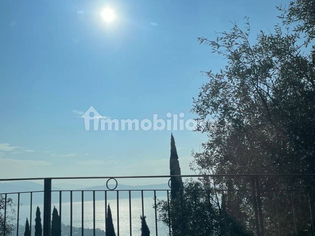 foto esempio Lago di Garda