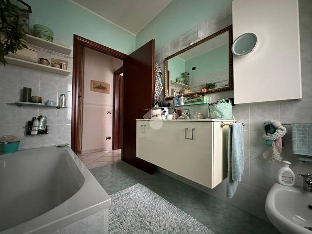 BAGNO 1 2