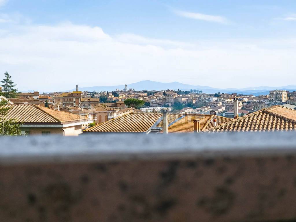 Panorama balcone comunicante soggiorno e cucina