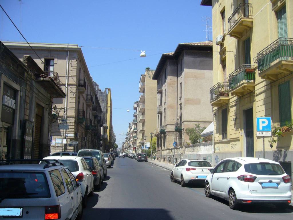 via Umberto