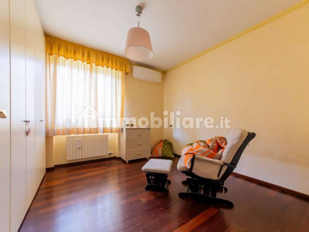 vendita-villa-piazzavgiornate-arese-32