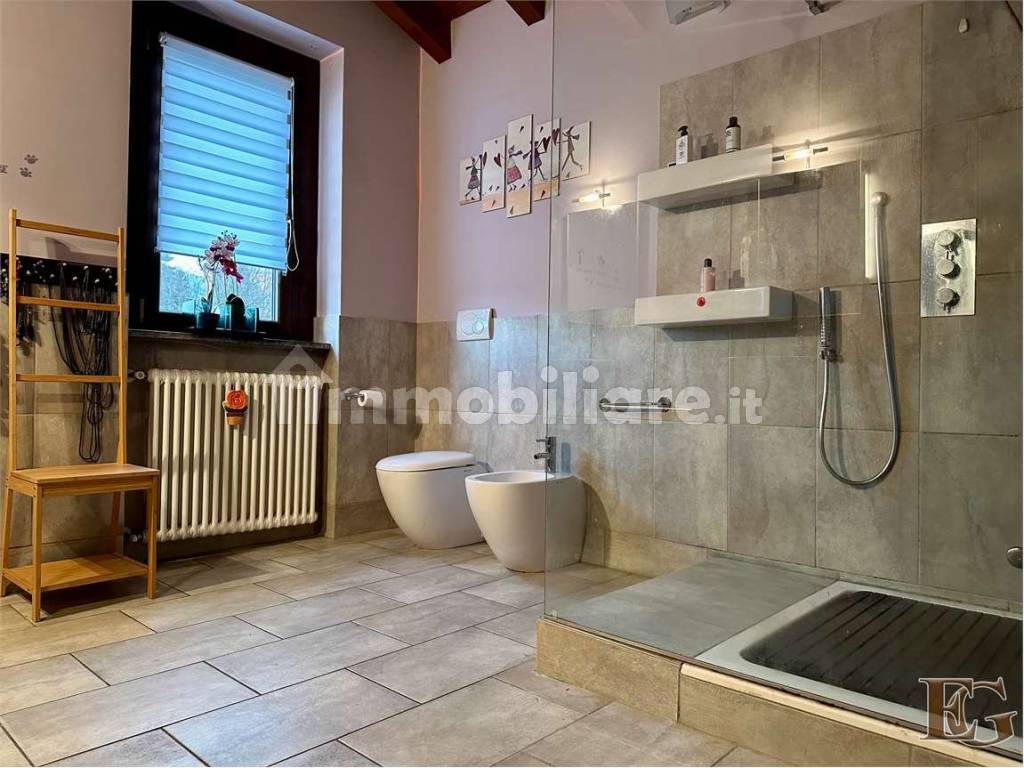 Bagno piano mansarda