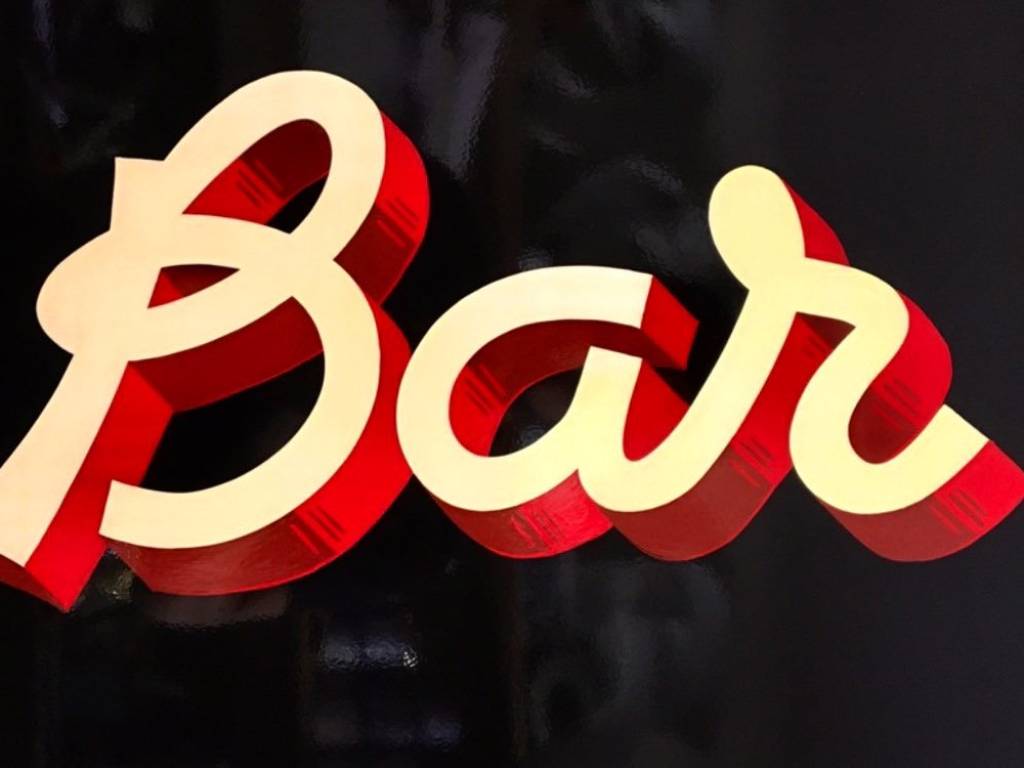 bar