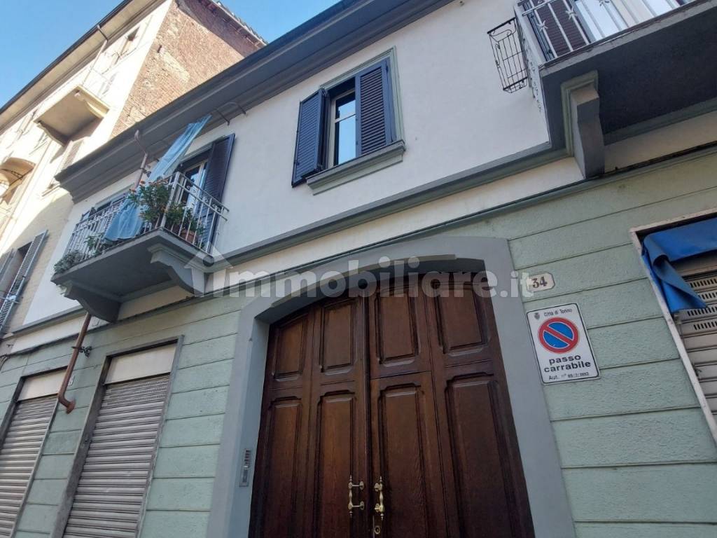 Vendita Appartamento in via Andorno 34. Torino. Ottimo stato, piano