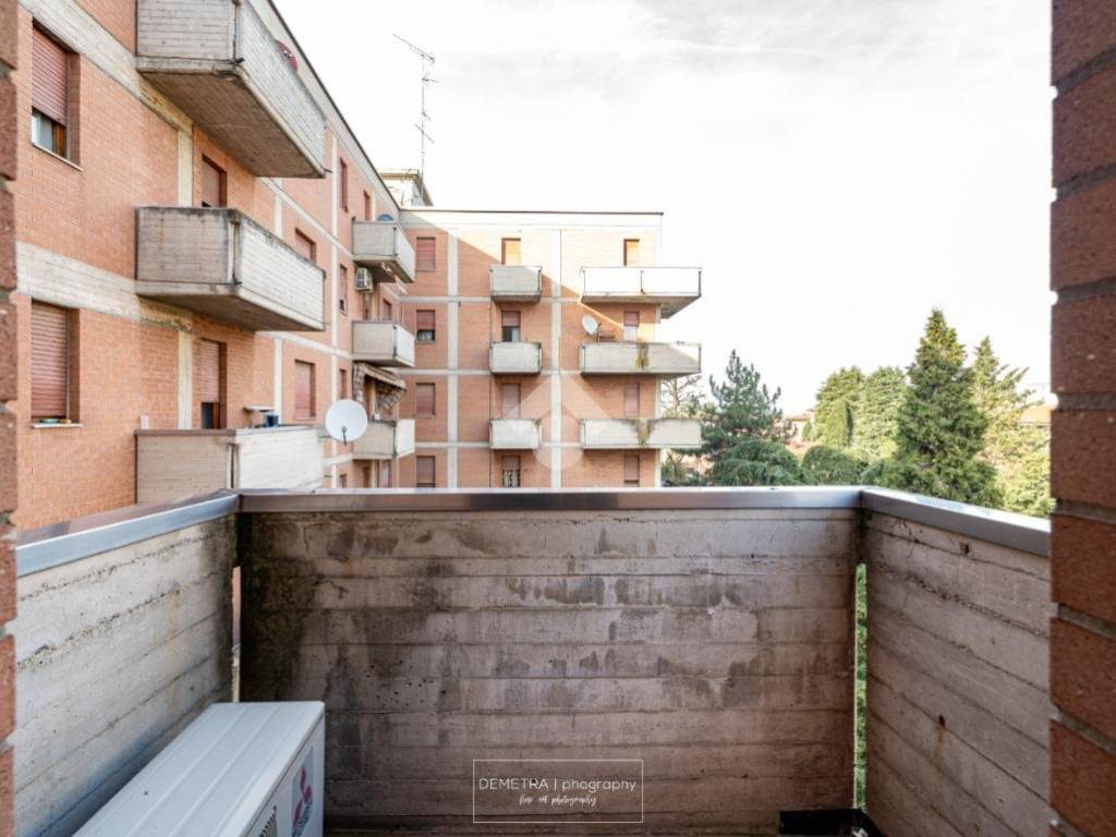 BALCONE CAMERA