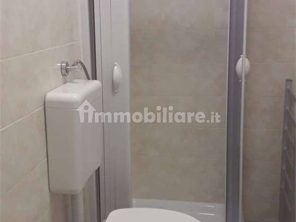 BAGNO 4